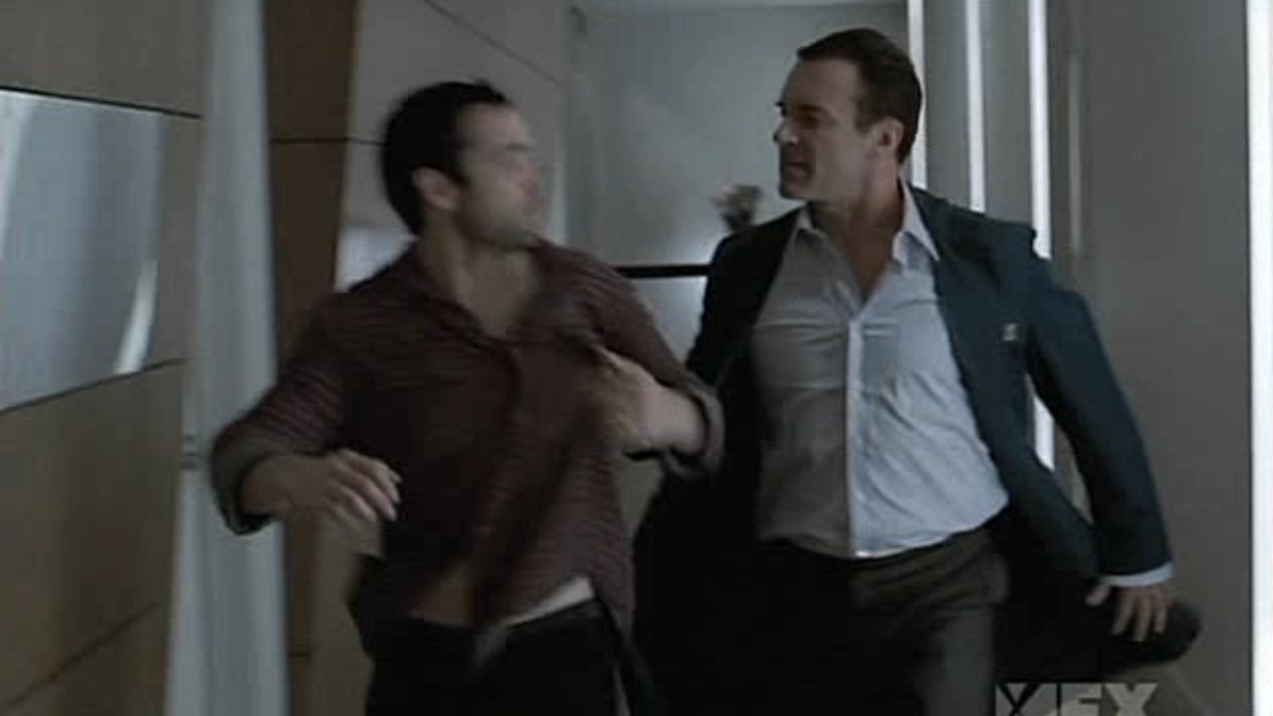 Charmed-Online-dot-NL-NipTuck5x07-2467.jpg