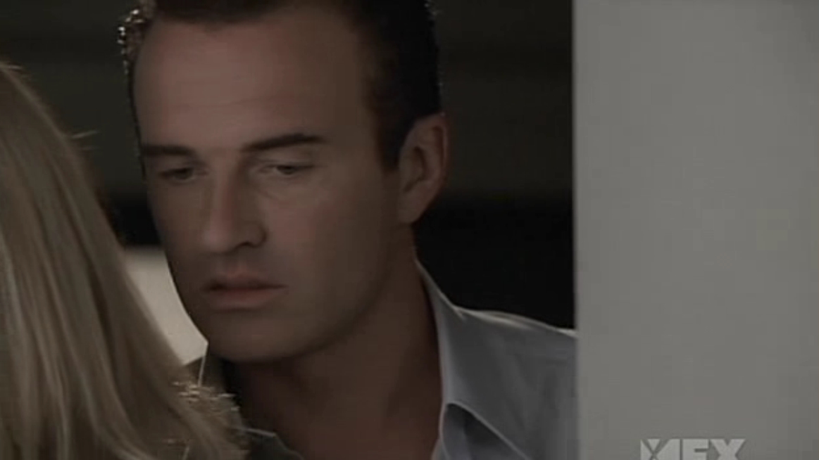 Charmed-Online-dot-NL-NipTuck5x07-2518.jpg