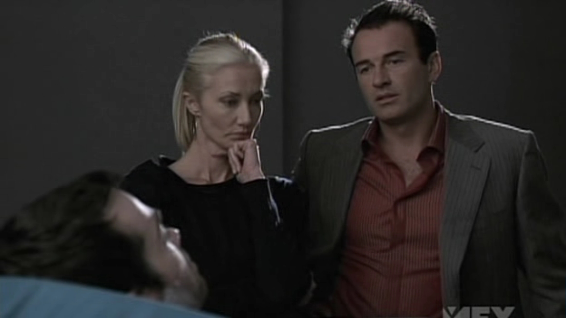 Charmed-Online-dot-NL-NipTuck5x08-1617.jpg