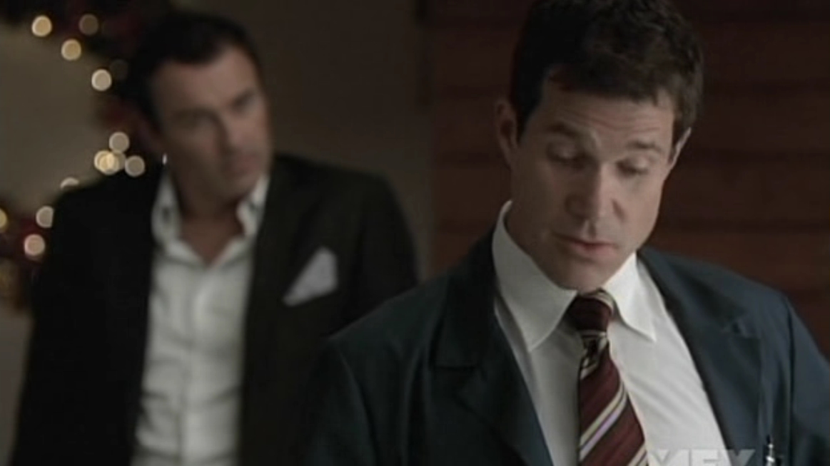 Charmed-Online-dot-NL-NipTuck5x08-2014.jpg