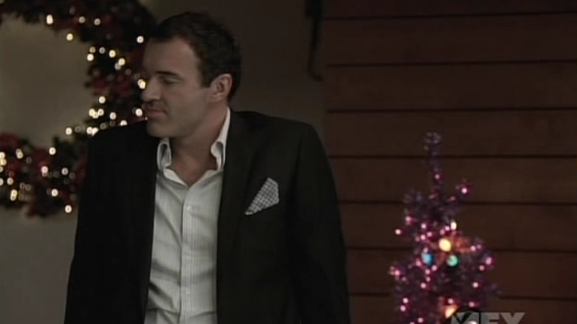 Charmed-Online-dot-NL-NipTuck5x08-2022.jpg