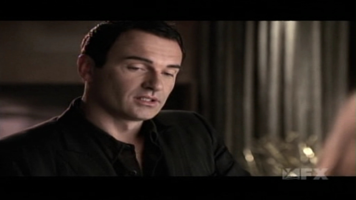 Charmed-Online-dot-NL-NipTuck5x09-0561.jpg