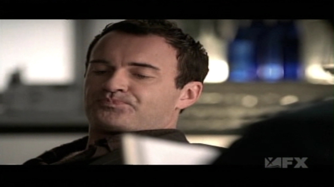 Charmed-Online-dot-NL-NipTuck5x09-0609.jpg