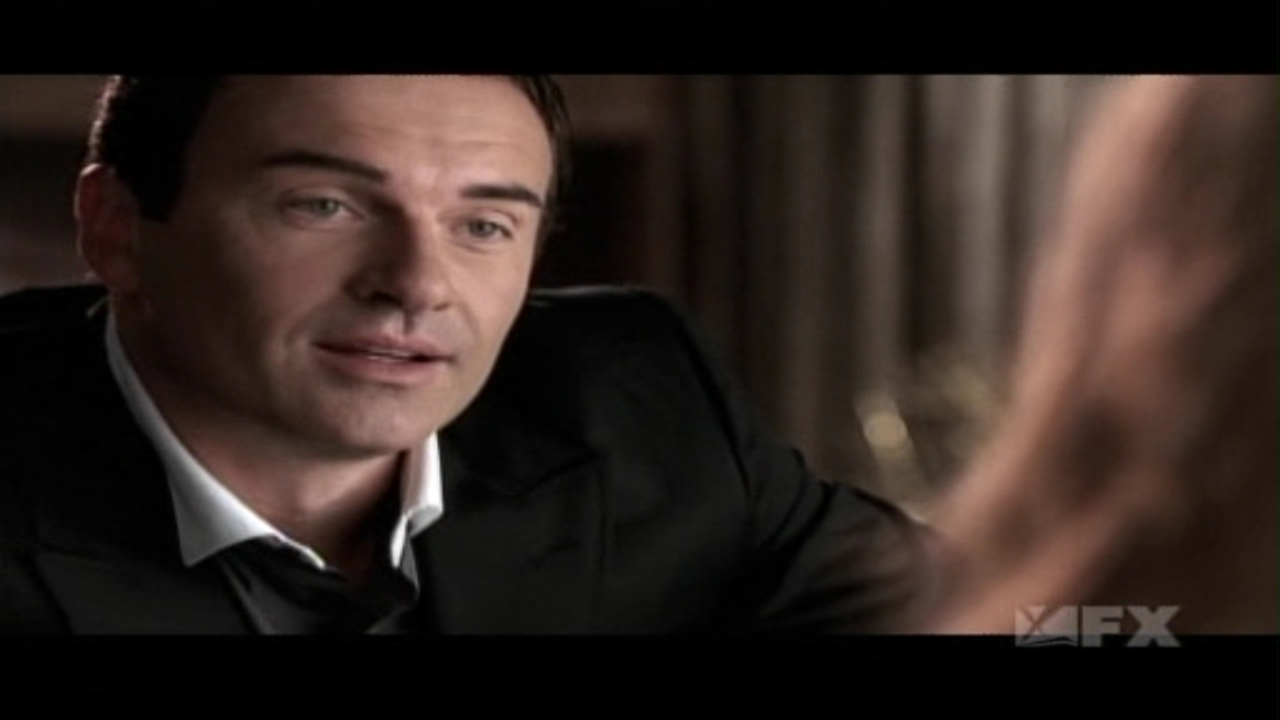 Charmed-Online-dot-NL-NipTuck5x09-0745.jpg