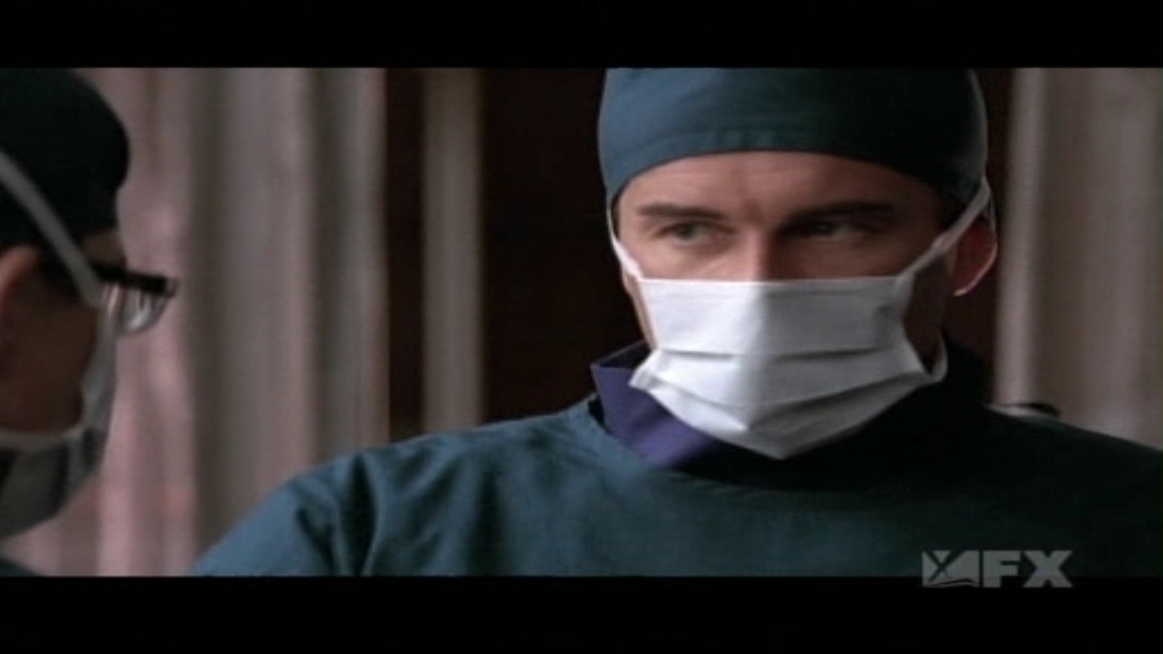 Charmed-Online-dot-NL-NipTuck5x09-0971.jpg