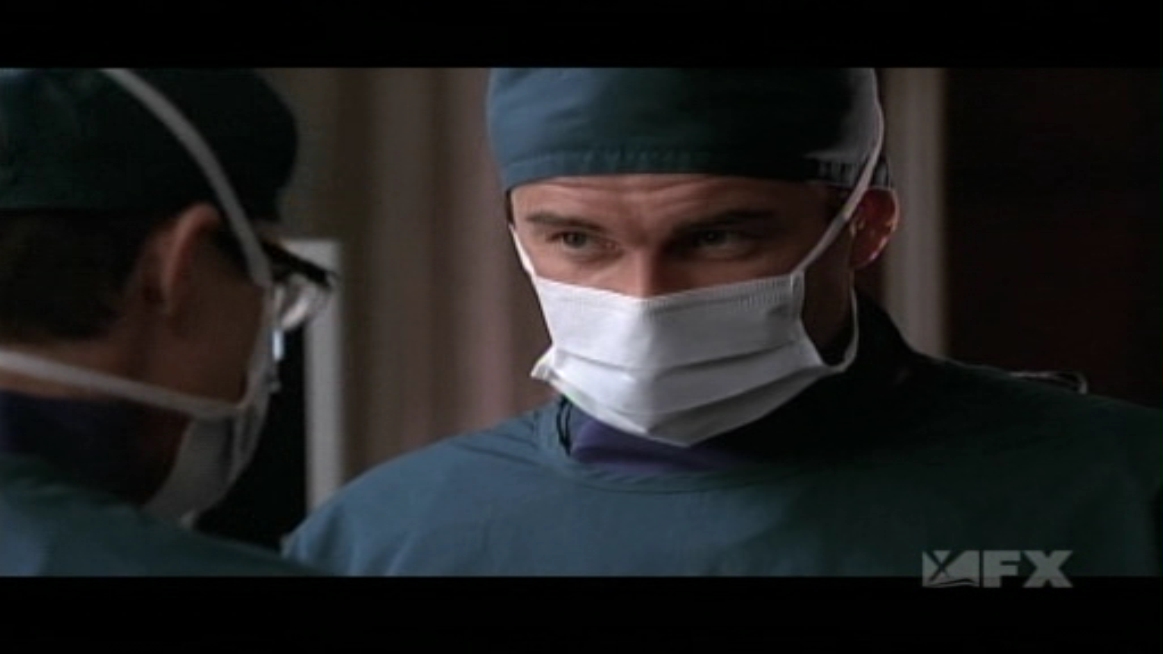 Charmed-Online-dot-NL-NipTuck5x09-0988.jpg