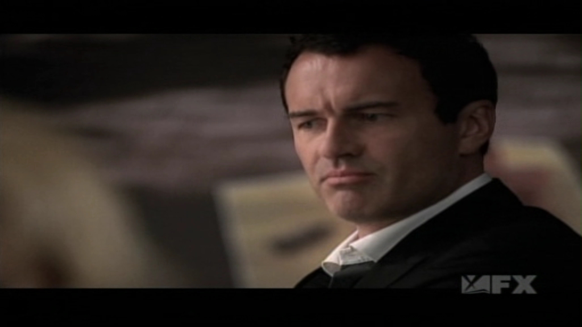 Charmed-Online-dot-NL-NipTuck5x09-1015.jpg