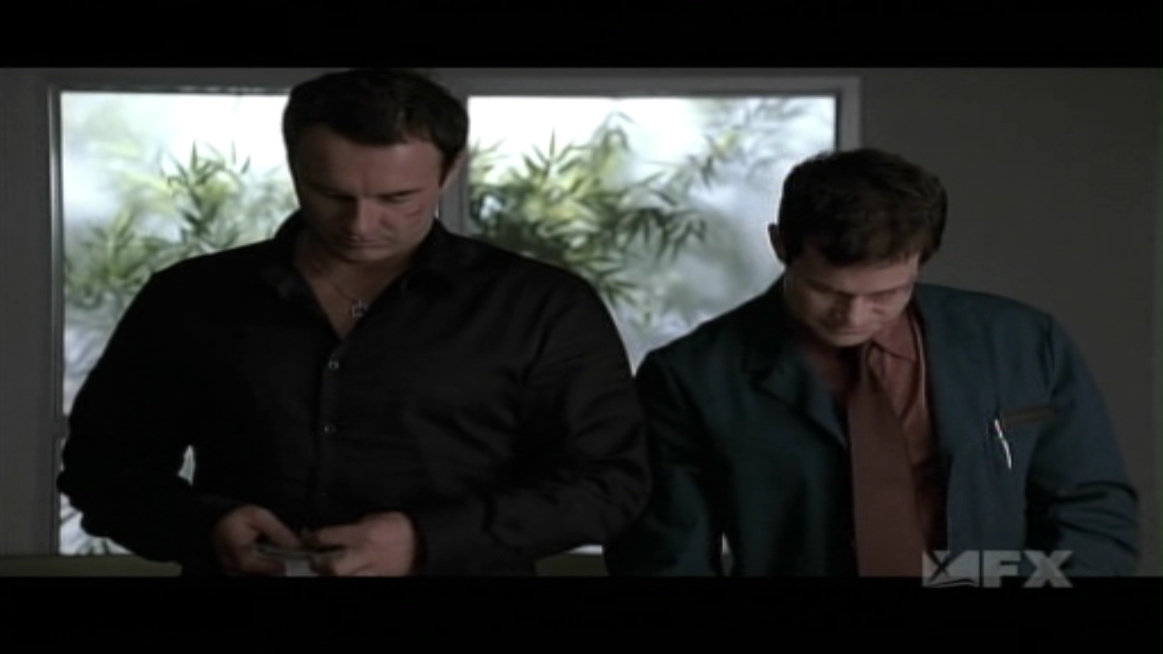 Charmed-Online-dot-NL-NipTuck5x09-2381.jpg