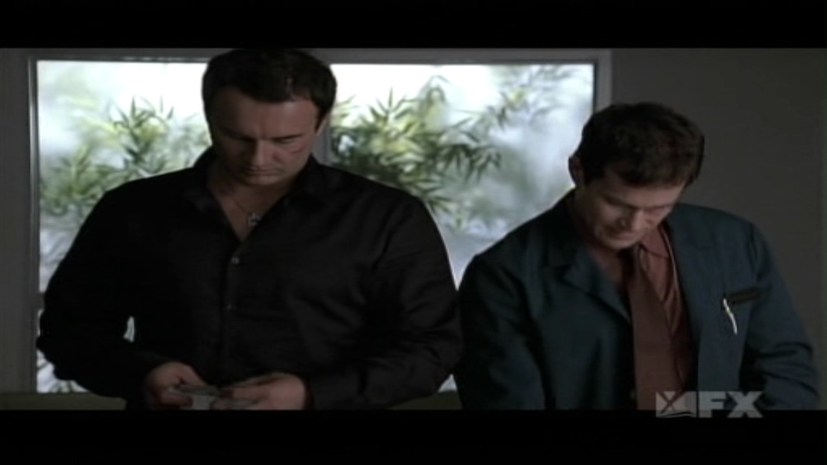 Charmed-Online-dot-NL-NipTuck5x09-2382.jpg