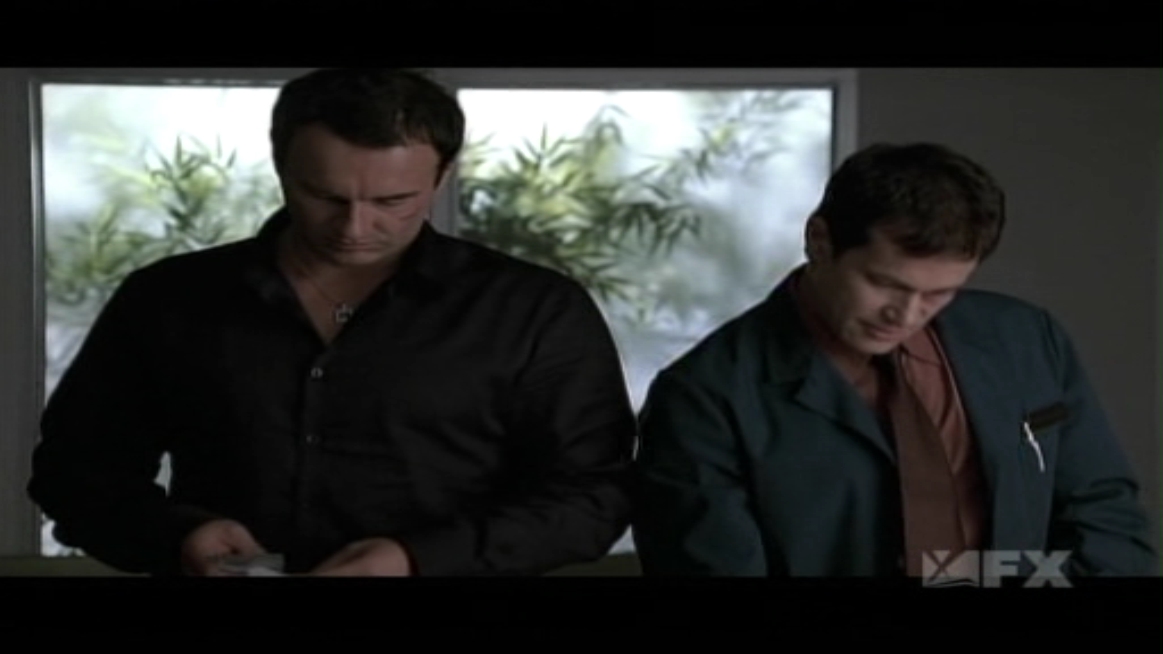 Charmed-Online-dot-NL-NipTuck5x09-2383.jpg