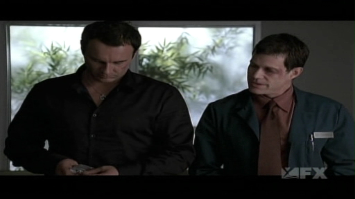Charmed-Online-dot-NL-NipTuck5x09-2384.jpg