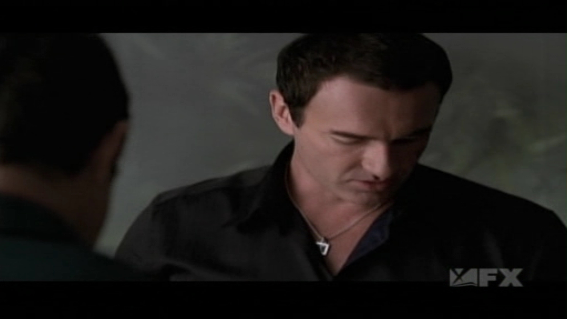 Charmed-Online-dot-NL-NipTuck5x09-2405.jpg