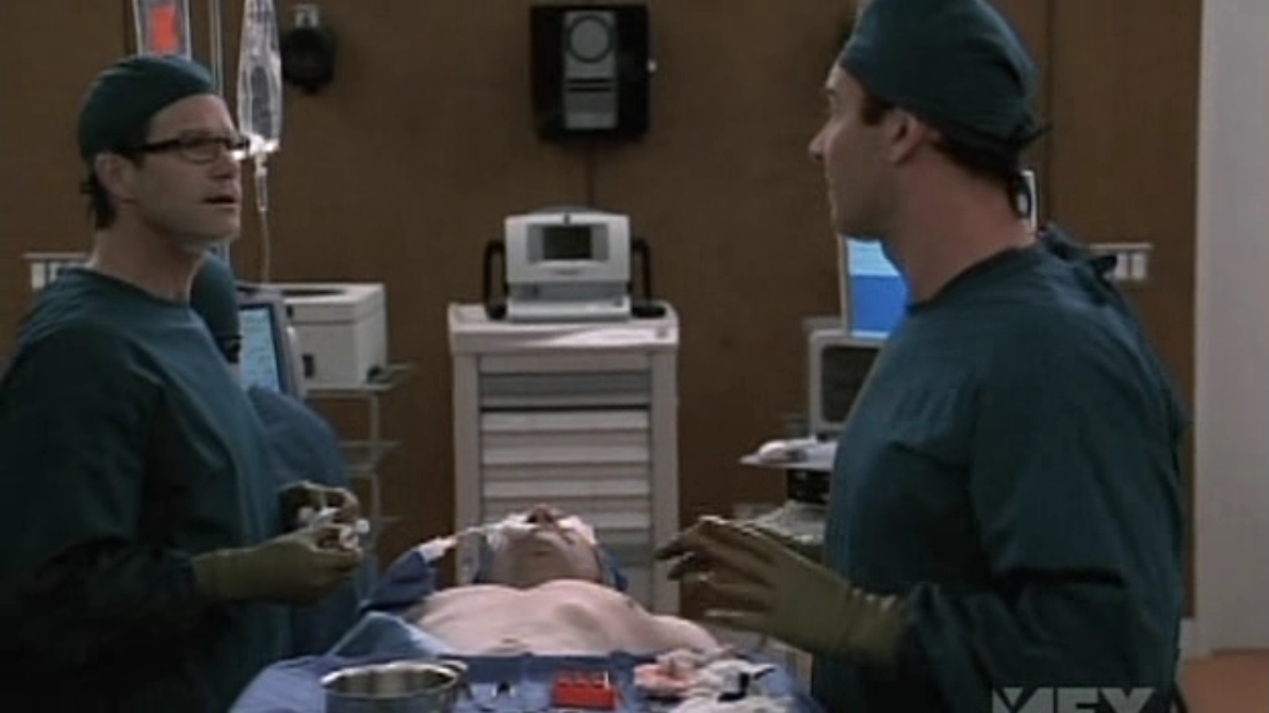 Charmed-Online-dot-NL-NipTuck5x10-0734.jpg