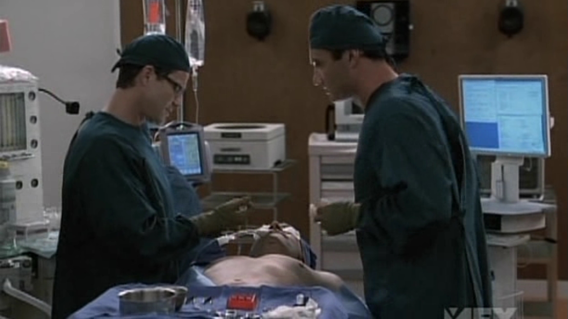 Charmed-Online-dot-NL-NipTuck5x10-0740.jpg Charmed-Online-dot-NL-NipTuck5x10-0740.jpg