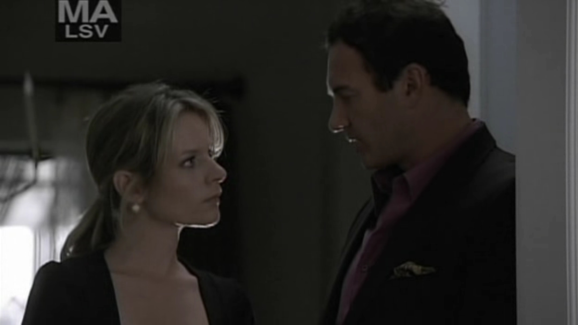 Charmed-Online-dot-NL-NipTuck5x10-2009.jpg