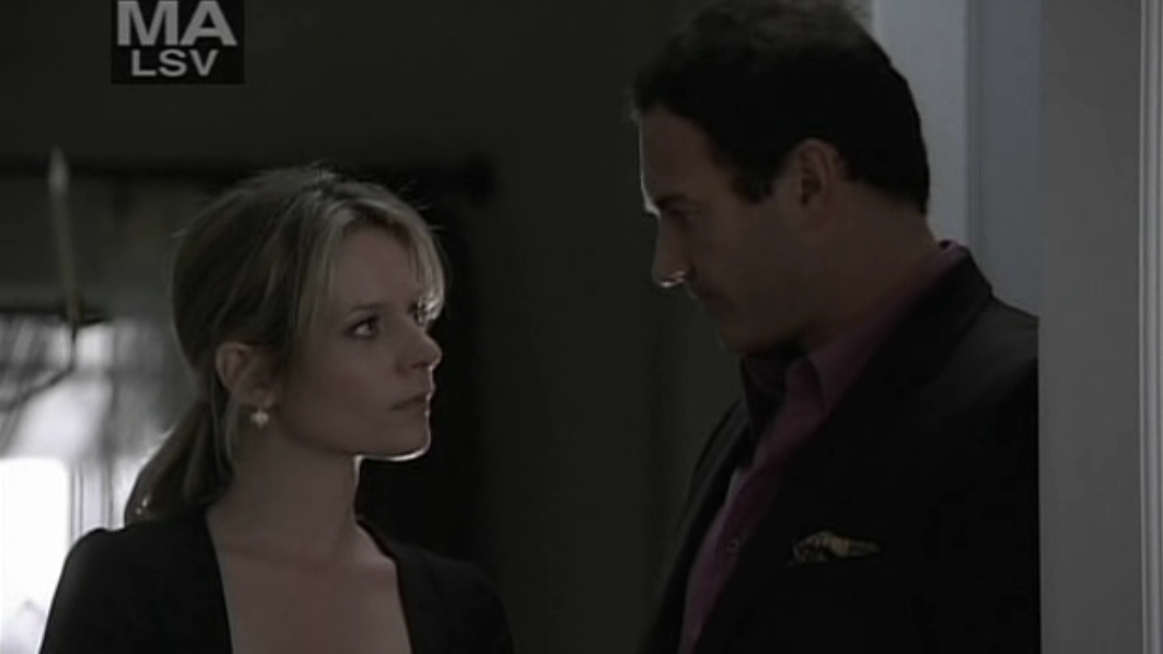 Charmed-Online-dot-NL-NipTuck5x10-2010.jpg