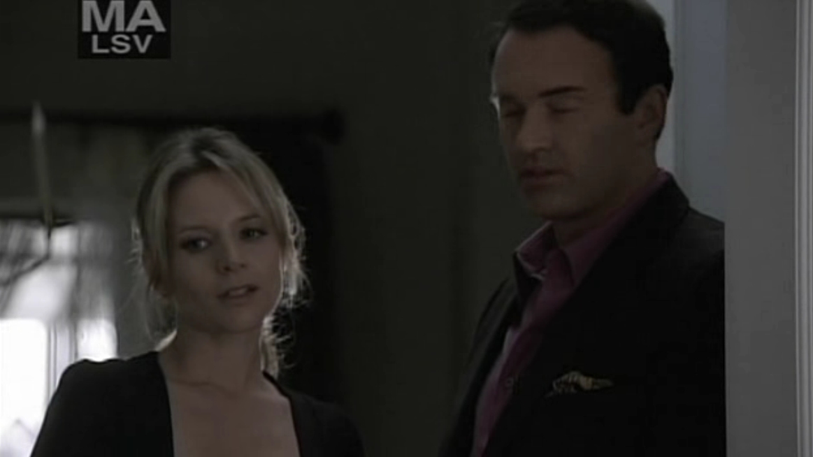 Charmed-Online-dot-NL-NipTuck5x10-2012.jpg