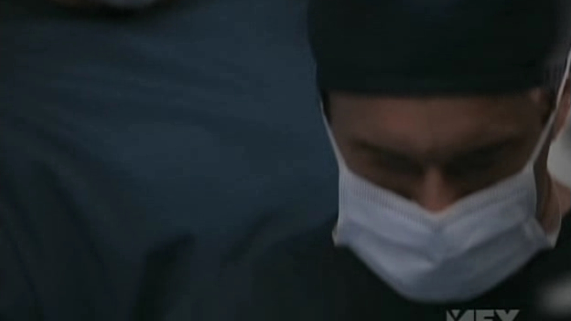 Charmed-Online-dot-NL-NipTuck5x11-0357.jpg