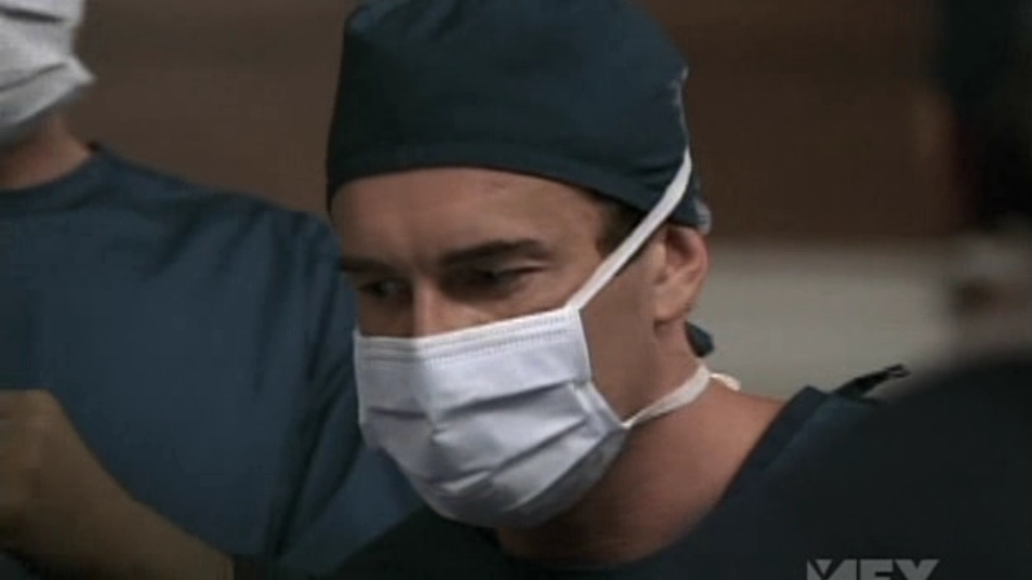 Charmed-Online-dot-NL-NipTuck5x11-0369.jpg