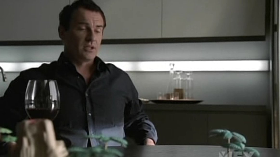 Charmed-Online-dot-NL-NipTuck5x11-0666.jpg Charmed-Online-dot-NL-NipTuck5x11-0666.jpg