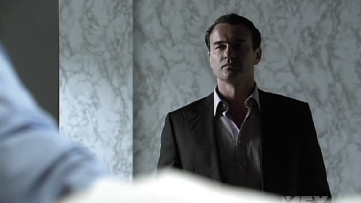 Charmed-Online-dot-NL-NipTuck5x11-1000.jpg