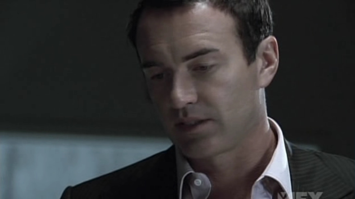 Charmed-Online-dot-NL-NipTuck5x11-1104.jpg