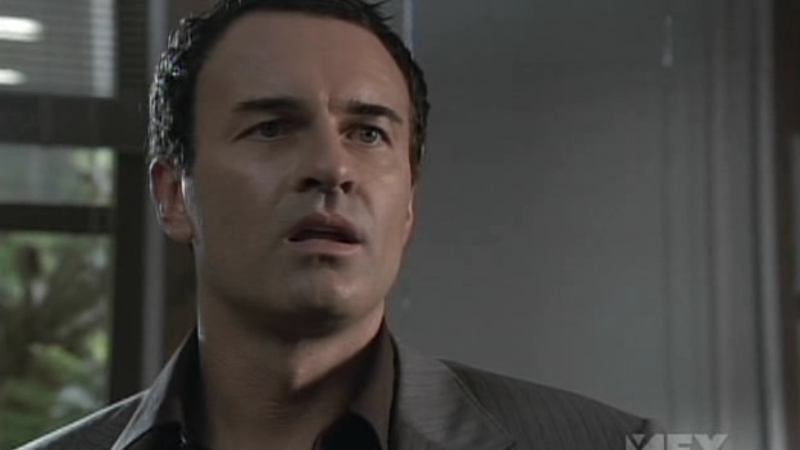 Charmed-Online-dot-NL-NipTuck5x11-2202.jpg