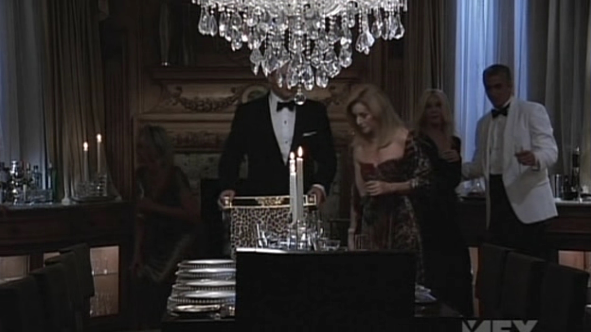 Charmed-Online-dot-NL-NipTuck5x12-0721.jpg