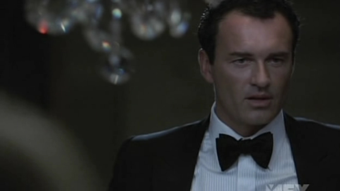 Charmed-Online-dot-NL-NipTuck5x12-0877.jpg