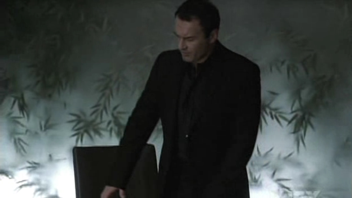 Charmed-Online-dot-NL-NipTuck5x12-1275.jpg