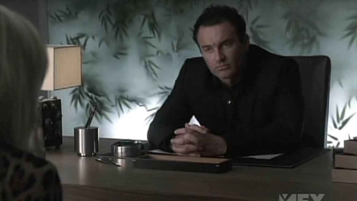 Charmed-Online-dot-NL-NipTuck5x12-1309.jpg Charmed-Online-dot-NL-NipTuck5x12-1309.jpg