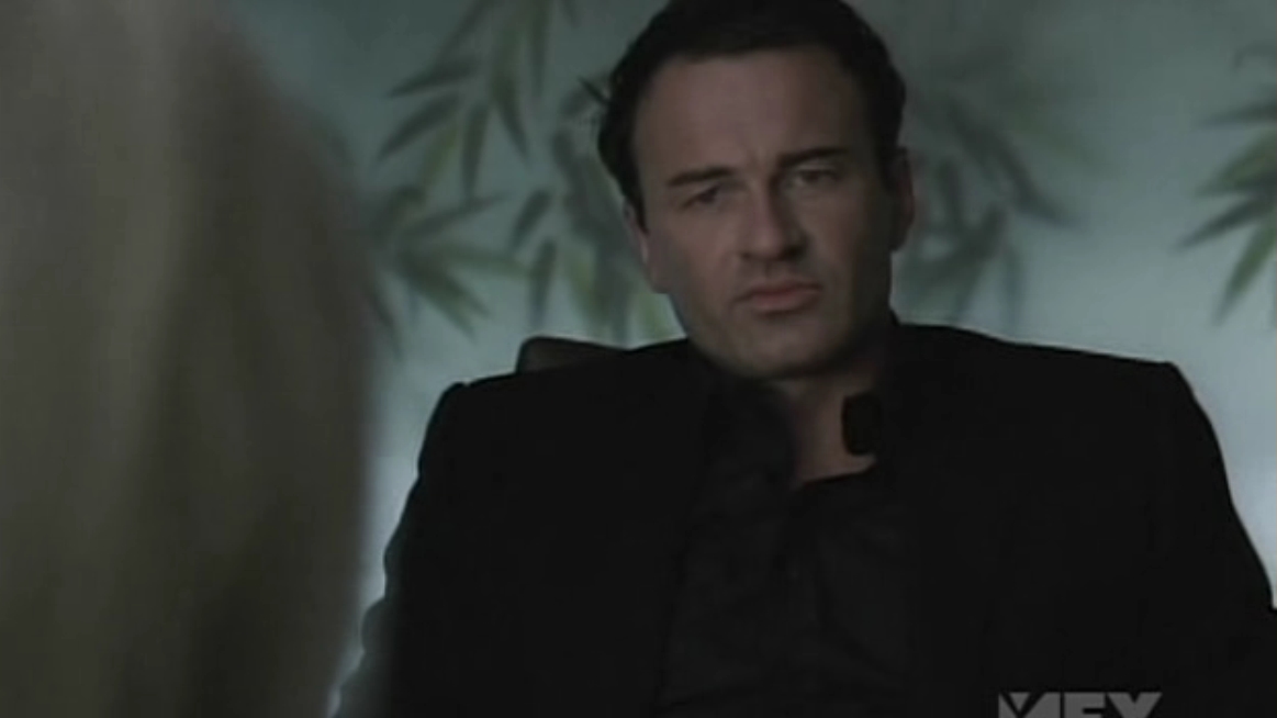 Charmed-Online-dot-NL-NipTuck5x12-1406.jpg