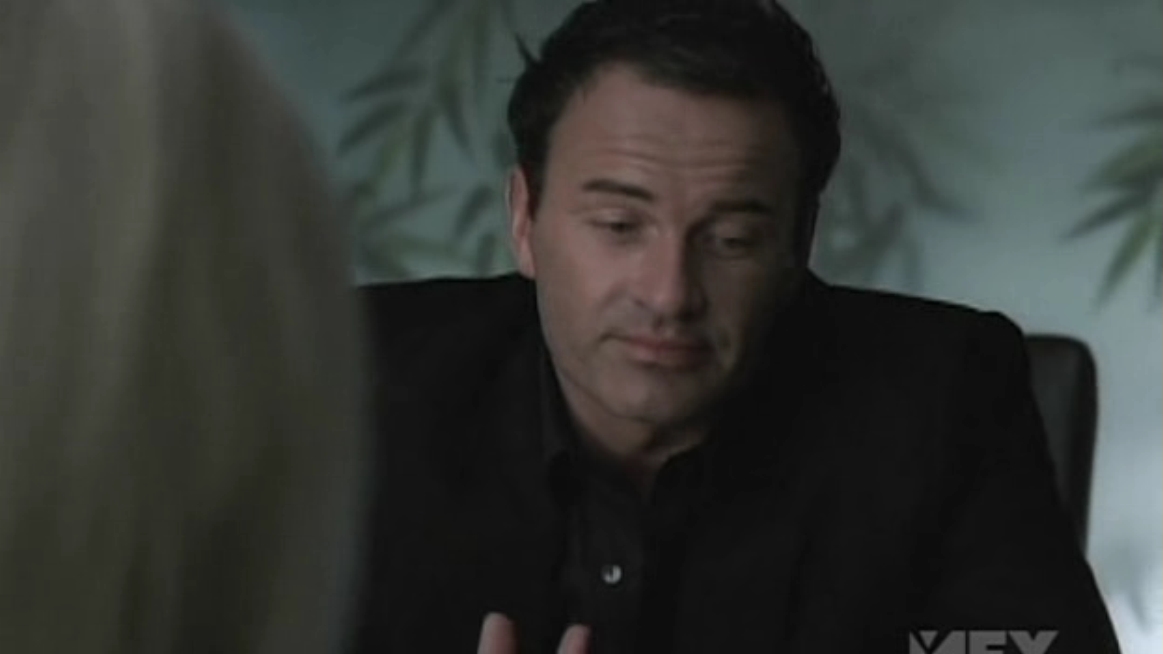 Charmed-Online-dot-NL-NipTuck5x12-1429.jpg