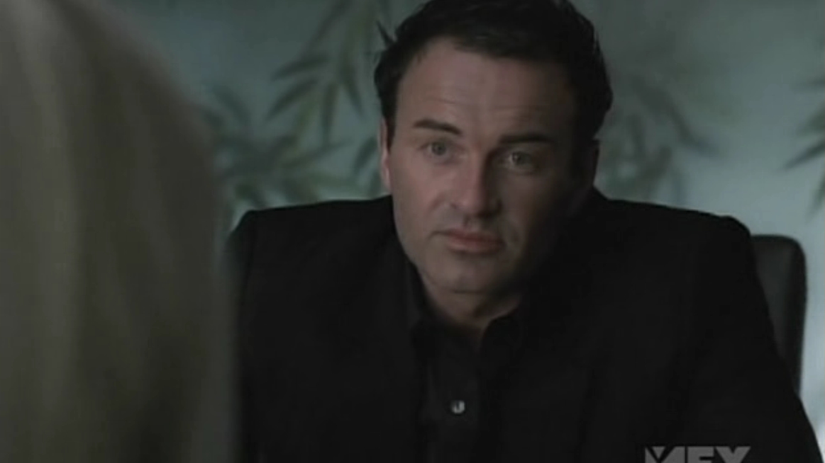 Charmed-Online-dot-NL-NipTuck5x12-1434.jpg