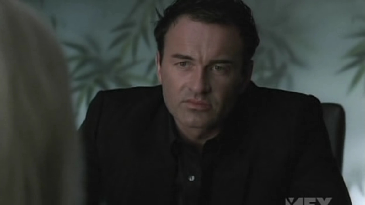 Charmed-Online-dot-NL-NipTuck5x12-1443.jpg