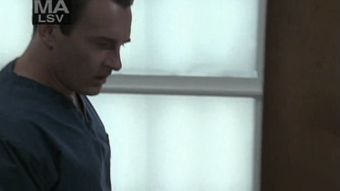 Charmed-Online-dot-NL-NipTuck5x12-1544.jpg