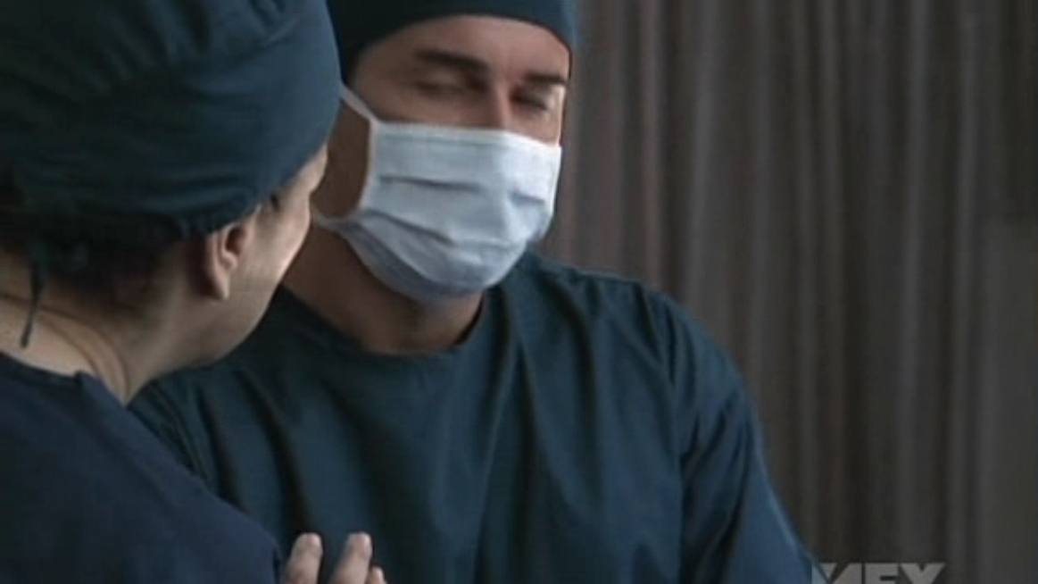 Charmed-Online-dot-NL-NipTuck5x12-1612.jpg