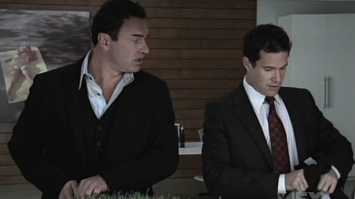 Charmed-Online-dot-NL-NipTuck5x12-1949.jpg