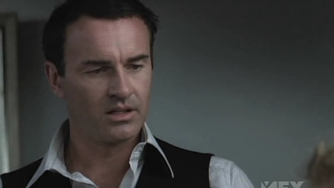 Charmed-Online-dot-NL-NipTuck5x12-2014.jpg