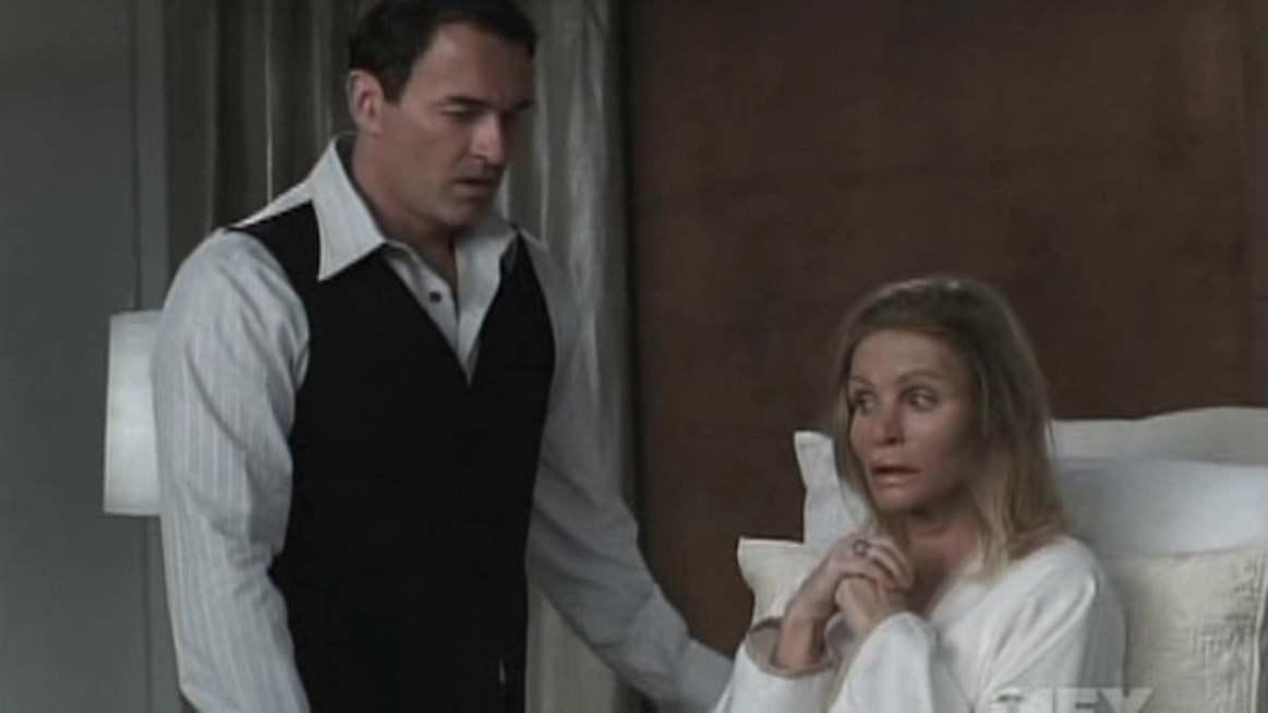 Charmed-Online-dot-NL-NipTuck5x12-2064.jpg