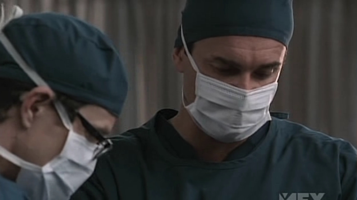 Charmed-Online-dot-NL-NipTuck5x12-2175.jpg