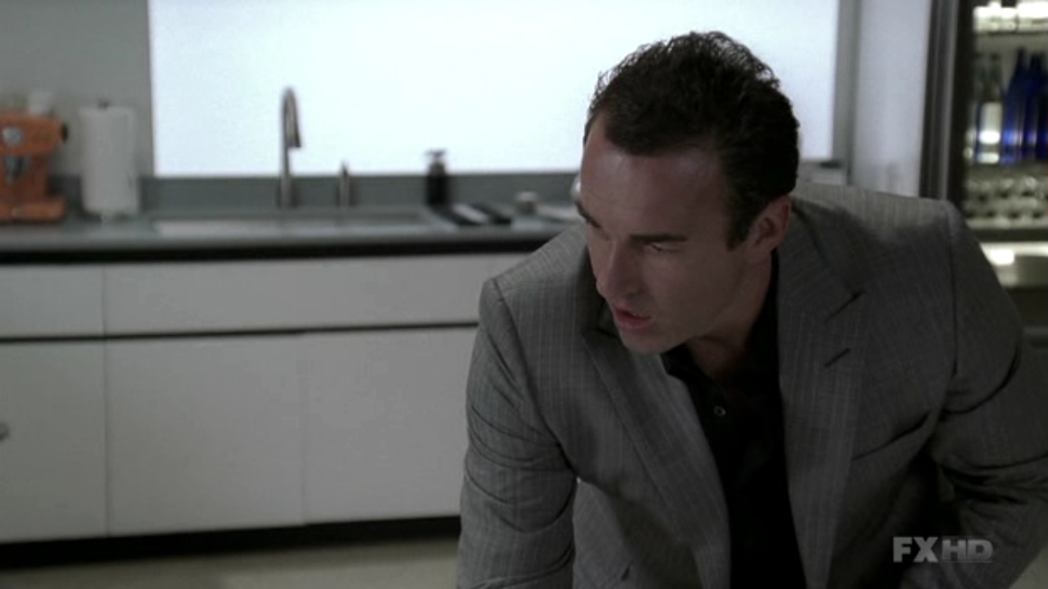 Charmed-Online-dot-NL-NipTuck5x13-0076.jpg