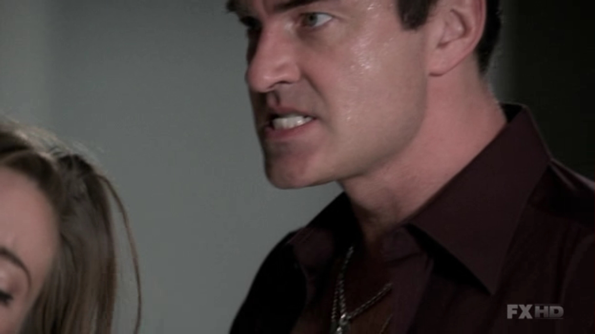 Charmed-Online-dot-NL-NipTuck5x13-0162.jpg