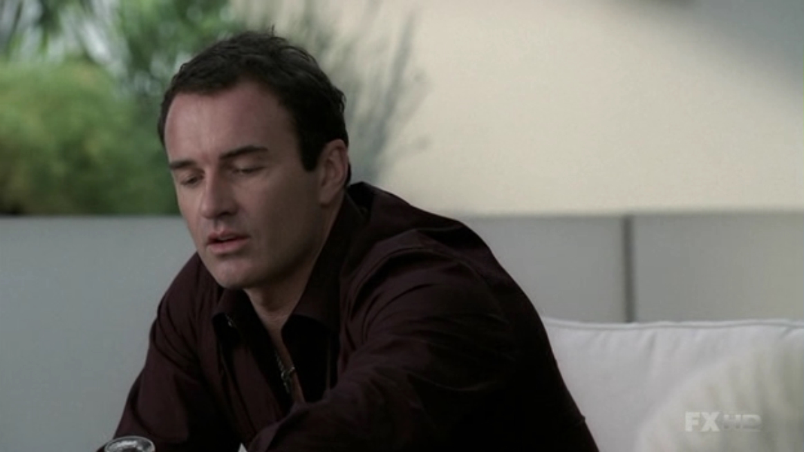 Charmed-Online-dot-NL-NipTuck5x13-0165.jpg