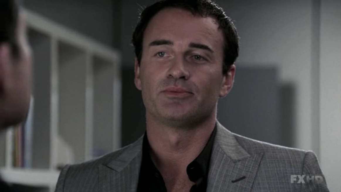 Charmed-Online-dot-NL-NipTuck5x13-0192.jpg