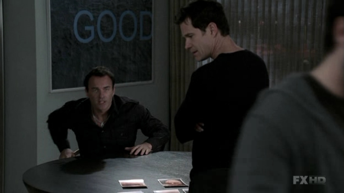 Charmed-Online-dot-NL-NipTuck5x13-0324.jpg