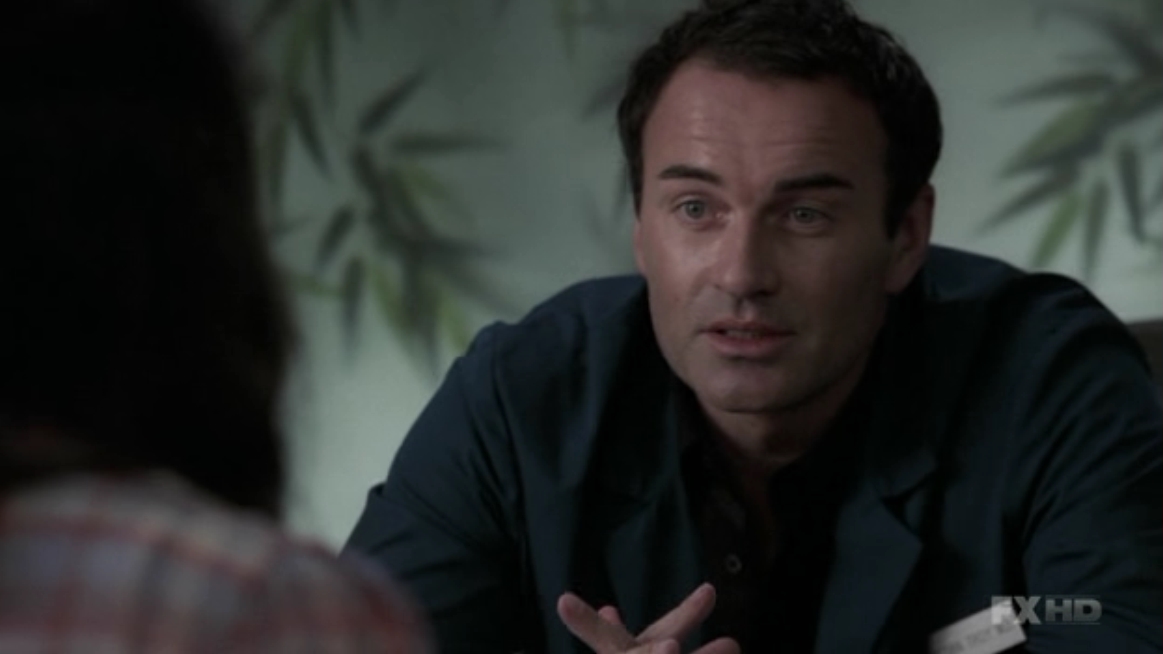 Charmed-Online-dot-NL-NipTuck5x13-0382.jpg