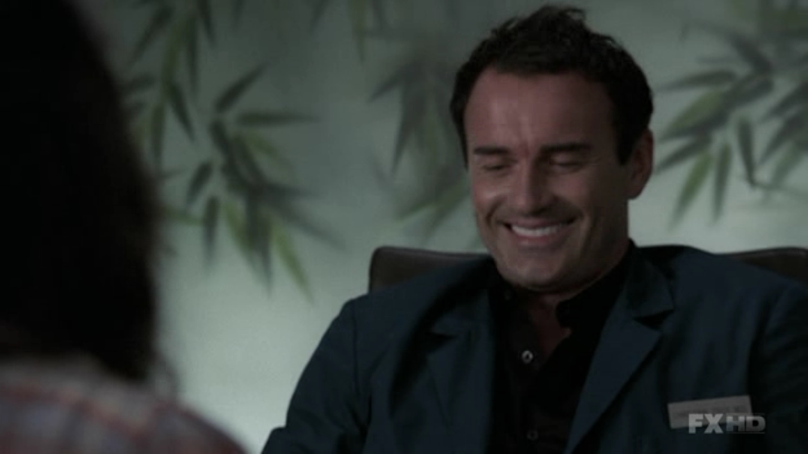 Charmed-Online-dot-NL-NipTuck5x13-0407.jpg