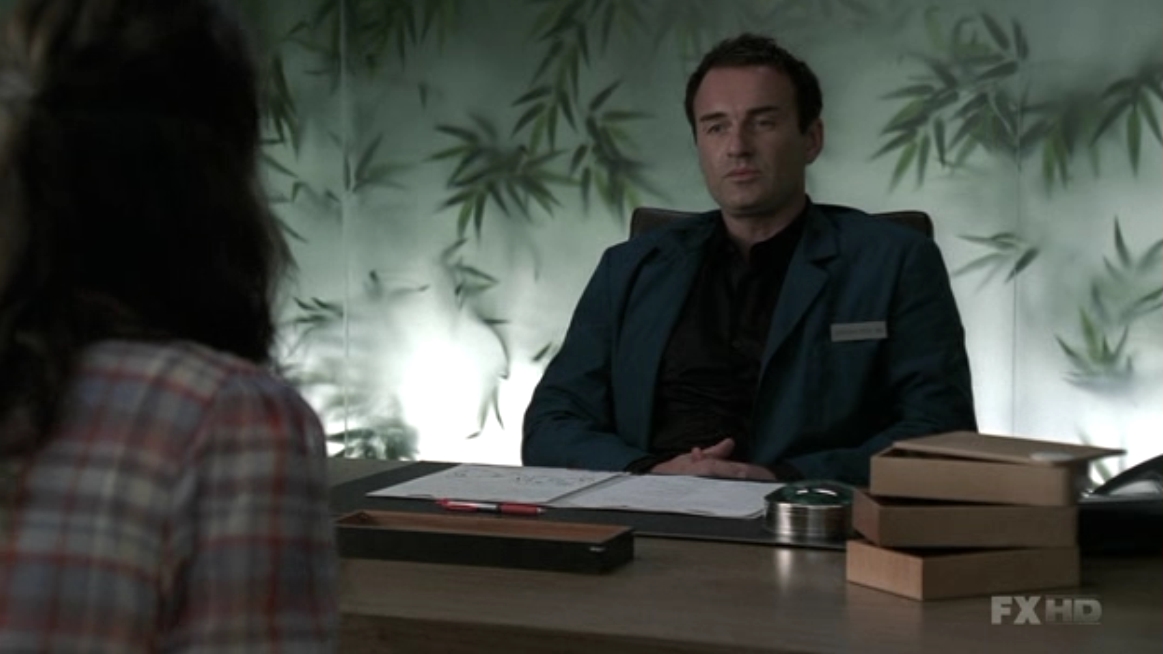 Charmed-Online-dot-NL-NipTuck5x13-0484.jpg
