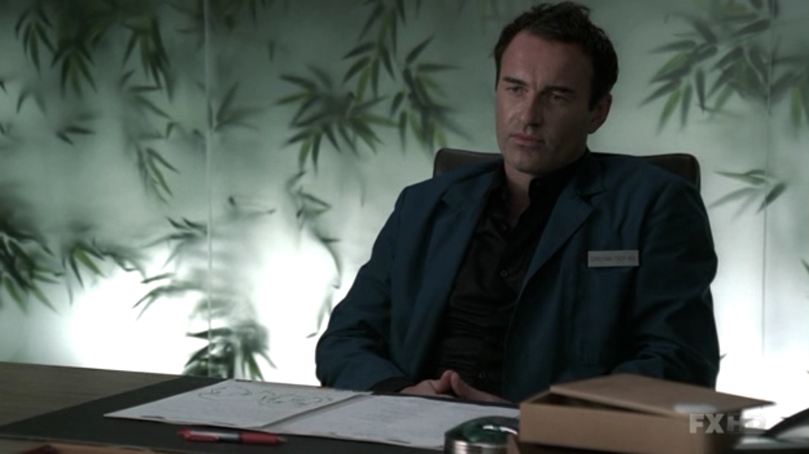 Charmed-Online-dot-NL-NipTuck5x13-0495.jpg